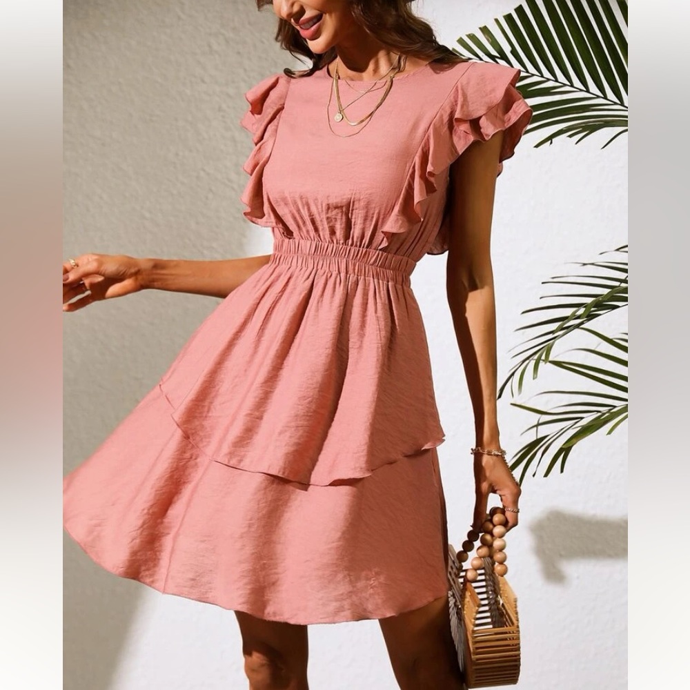 Flutter Sleeve Keyhole Back Layered Hem Dress size Small